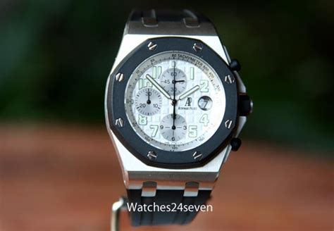 audemars piguet rubber clad white dial